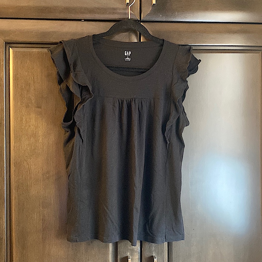 GAP Black Ruffle Sleeve Scoop Neck Tee